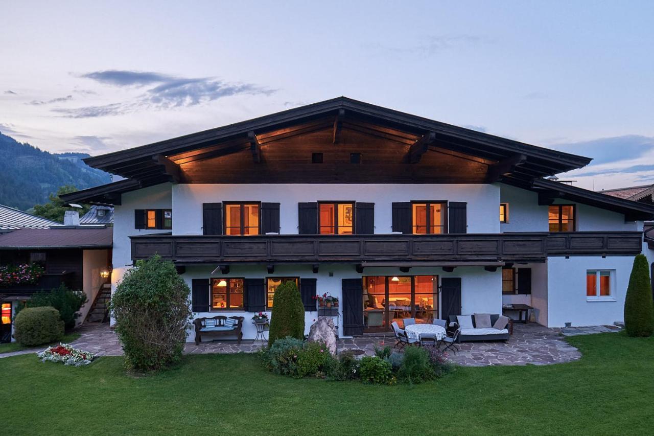 Pension Landhaus Gasteiger Kitzbühel Esterno foto