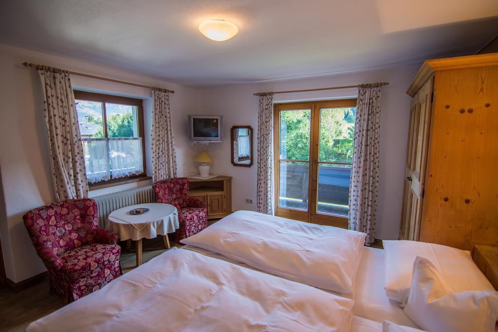 Pension Landhaus Gasteiger Kitzbühel Esterno foto